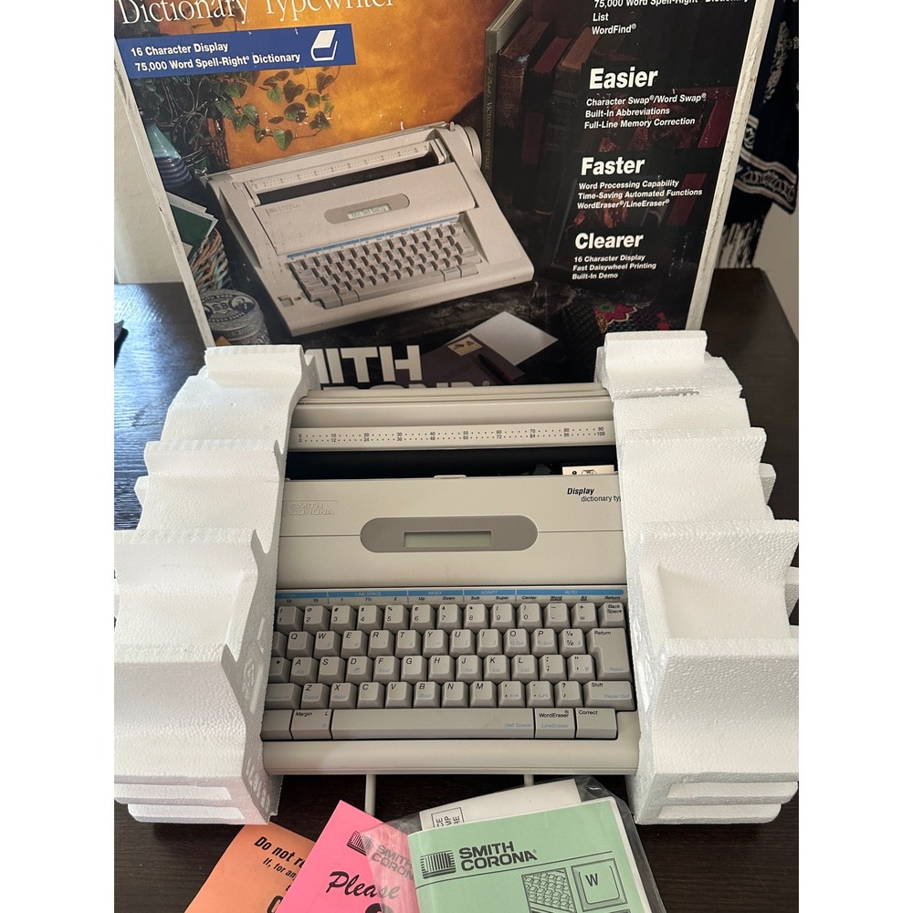 Smith Corona Display Dictionary Typewriter‎ NA3HH Silver Ash Vintage Word Eraser
